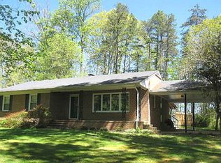 107 Spring Valley Rd, Farmville, VA 23901