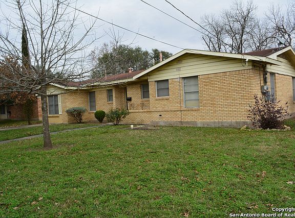 2nd image of 1914 Odessa Dr