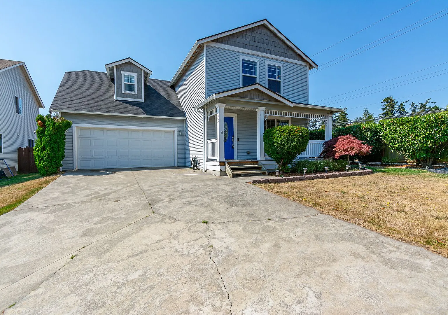 Spacious Three Bedroom Home with Office and Fully Fenced Backyard — Photo 1