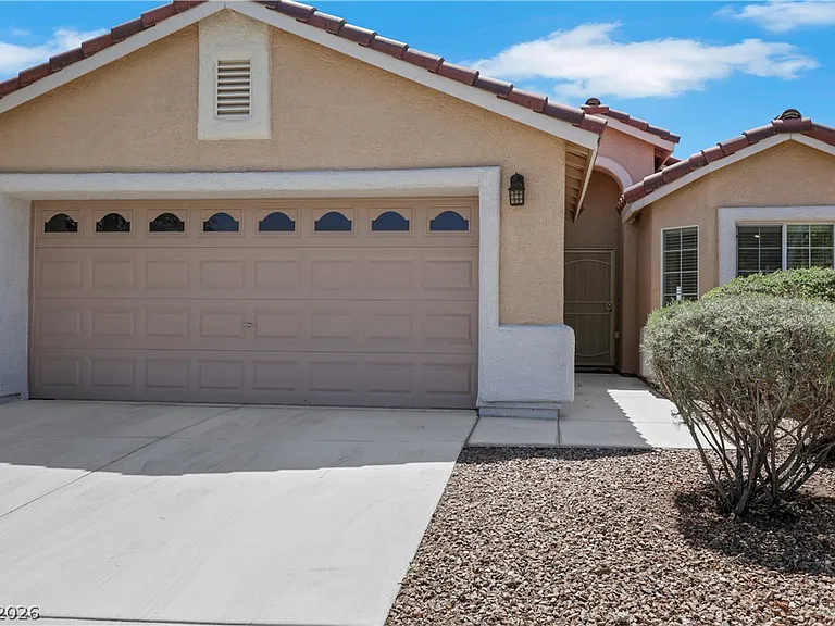 4413 Valley Quail Way — Photo 2