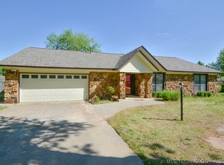 5831 E 99th St, Tulsa, OK 74137