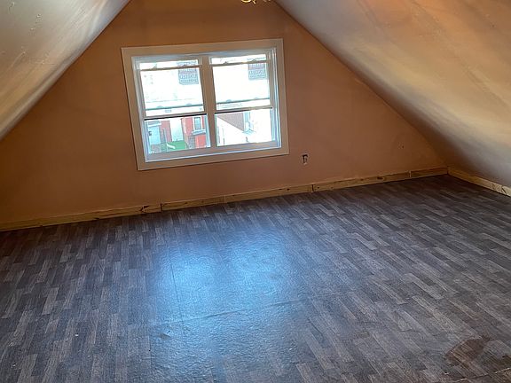 3rd image of 161 5th Ave APT 2