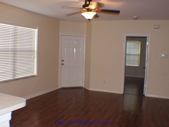 5th image of 7475 Oxford Garden Cir