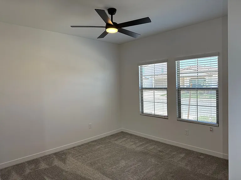 40515 W Chambers Dr — Photo 7
