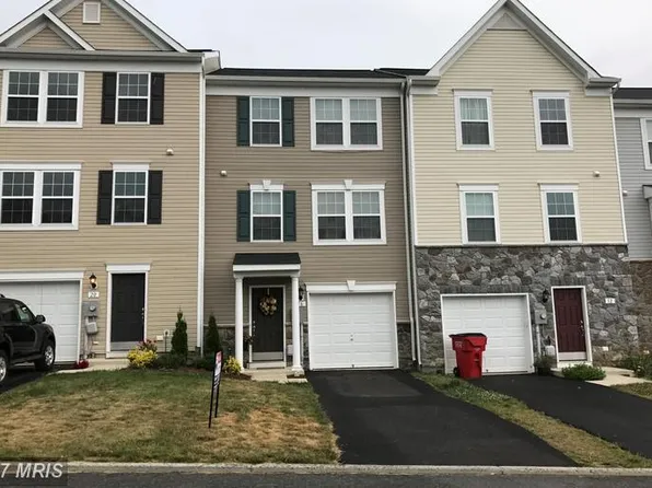 16 Ventura Way, Hedgesville, WV 25427