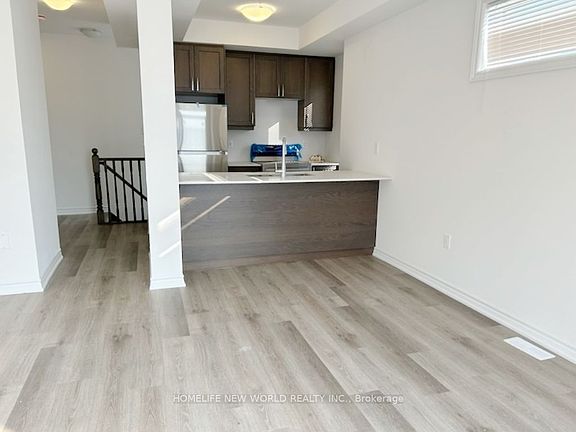 4th image of 461 Blackburn Dr #116