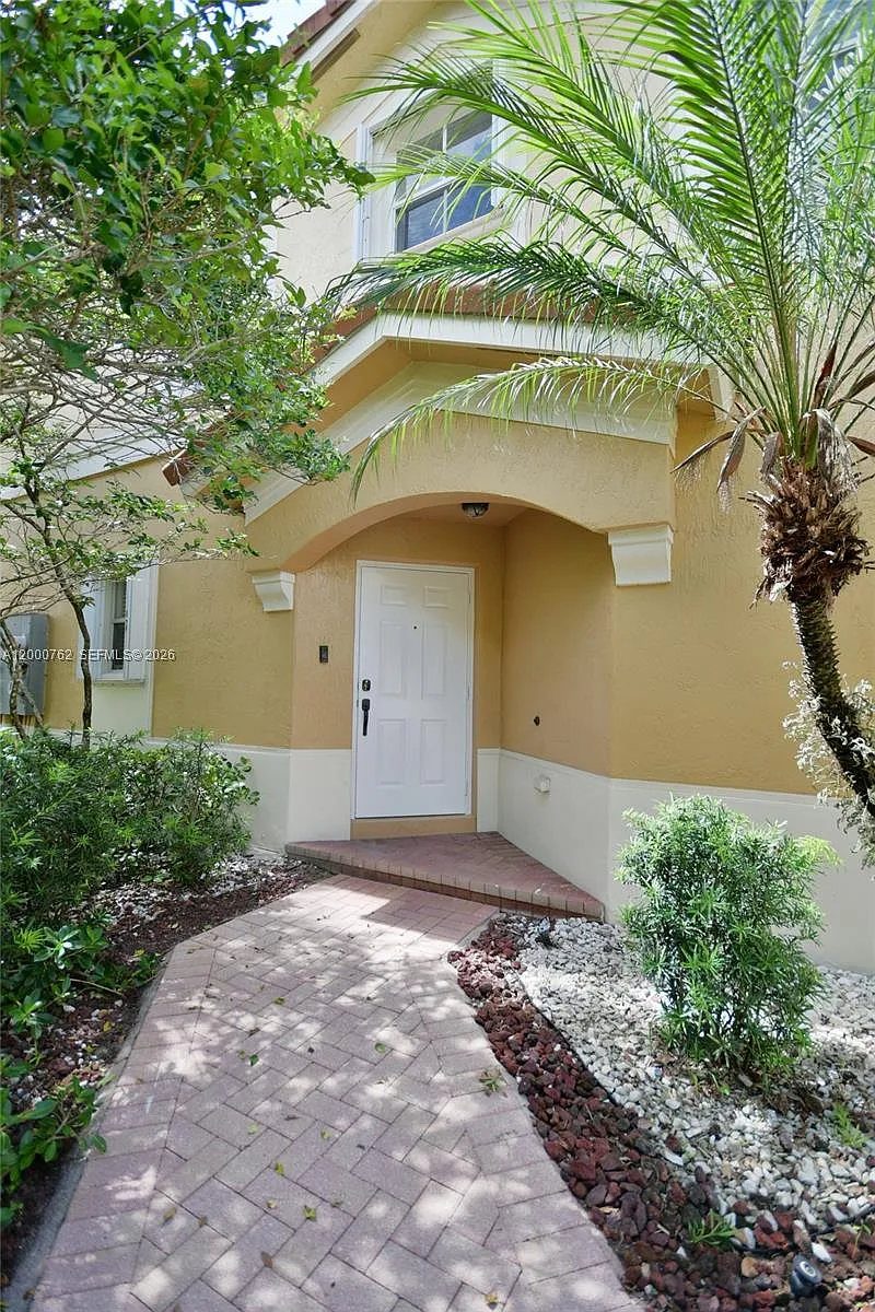 Building Photo - 3177 SW 129th Way #134