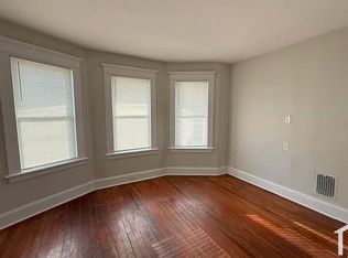 86 Sanford Ave FLOOR 3, Bridgeport, CT 06604