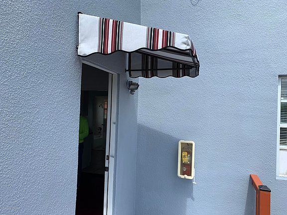 3rd image of 20 E Avenue B APT 2