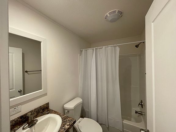 5th image of 8880 SW 27th Ave #B058