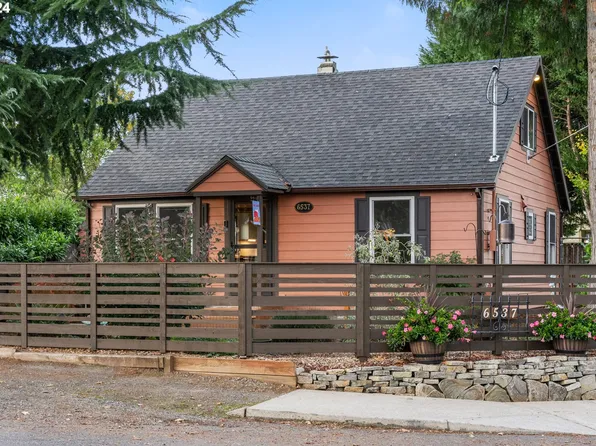 6537 SE Clatsop St, Portland, OR 97206