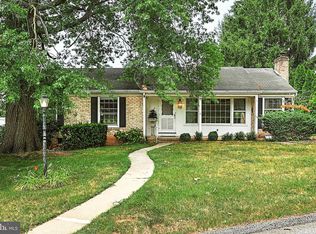 2449 Logan Rd, York, PA 17408