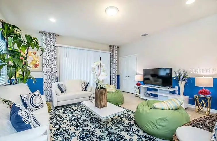 8952 Rhodes St — Photo 4