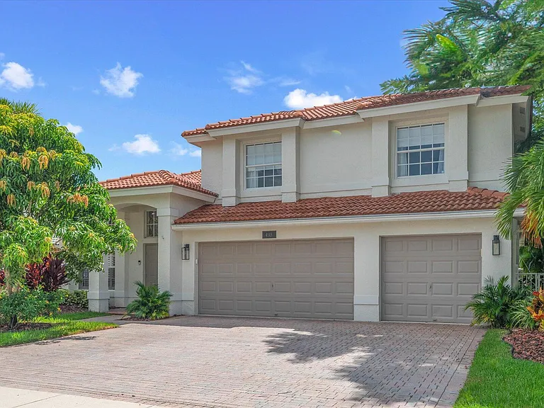 4145 Bahia Isle Cir — Photo 2