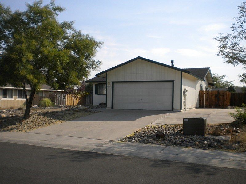 1st image of 1421 Bumblebee Dr