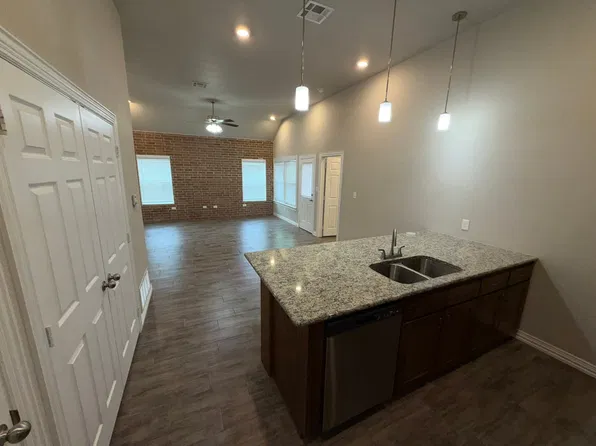 527 Wrigley Ln, Temple, TX 76502