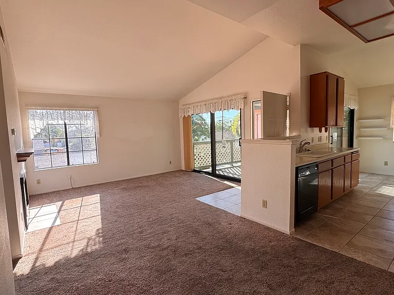 3547 W Greentree Cir #F — Photo 8