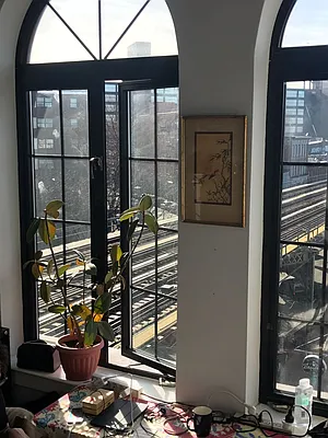 Rented by Rennit Inc. | media 33