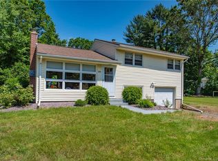 724 7th Ridge Rd, Wallingford, CT 06492