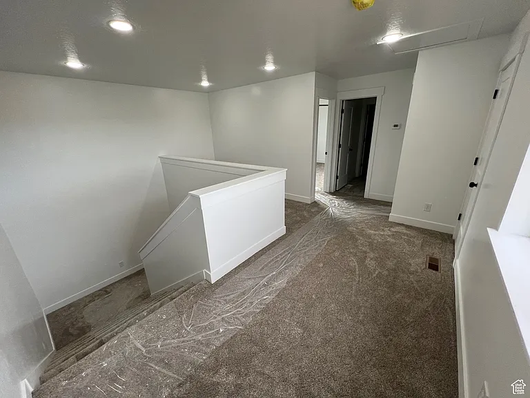 725 W 350 N #A — Photo 14