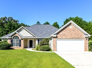 5567 Katherine Village Dr, Ellenwood, GA 30294