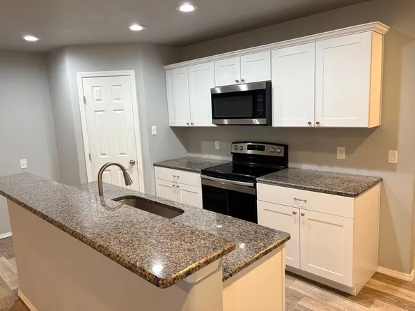 Lincoln 16 - 1305 N Colton Avenue, 1305 N Colton Ave #B, Lubbock, TX 79416