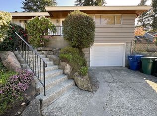 1253 NE 104th St, Seattle, WA 98125