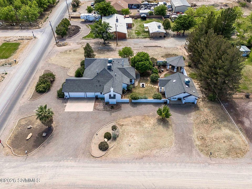 1st image of 4415 Sanddollar Way