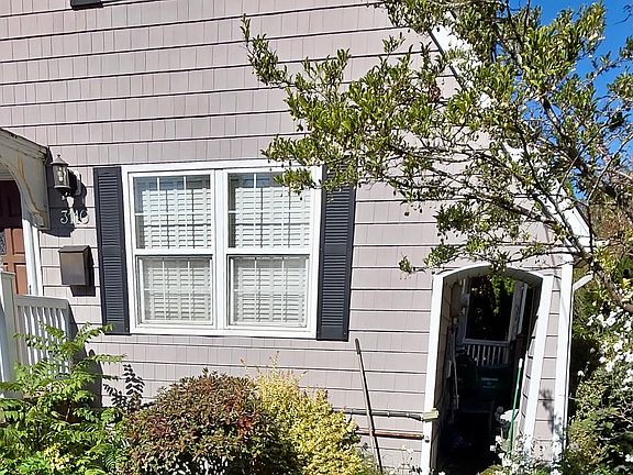 2nd image of 3110 E Olive St #B