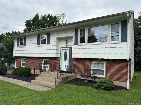 2 Cinder Road, Garnerville, NY 10923