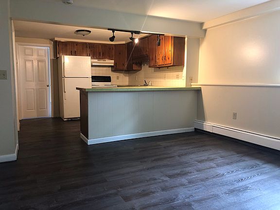 4th image of 358-362 Edwards Ave N #358-10