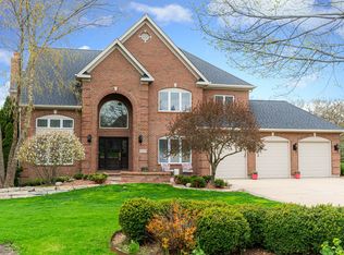 14N506 Timber Ridge Dr, Elgin, IL 60124