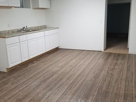 2nd image of 720 3rd St #1-4