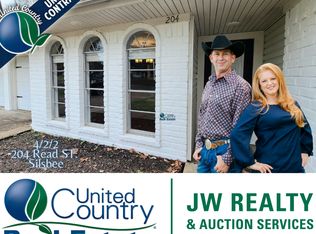 204 Read St, Silsbee, TX 77656