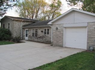 640 S Outer Dr, Wilmington, IL