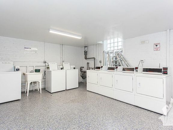4th image of 2601 N Kimball Ave #410