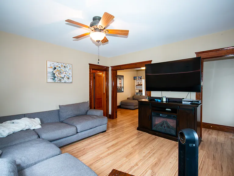 140 Hamilton St #1 — Photo 13
