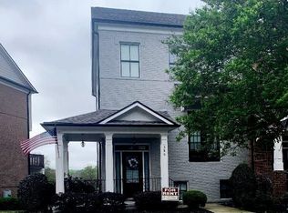 386 Suwanee Ave, Suwanee, GA 30024