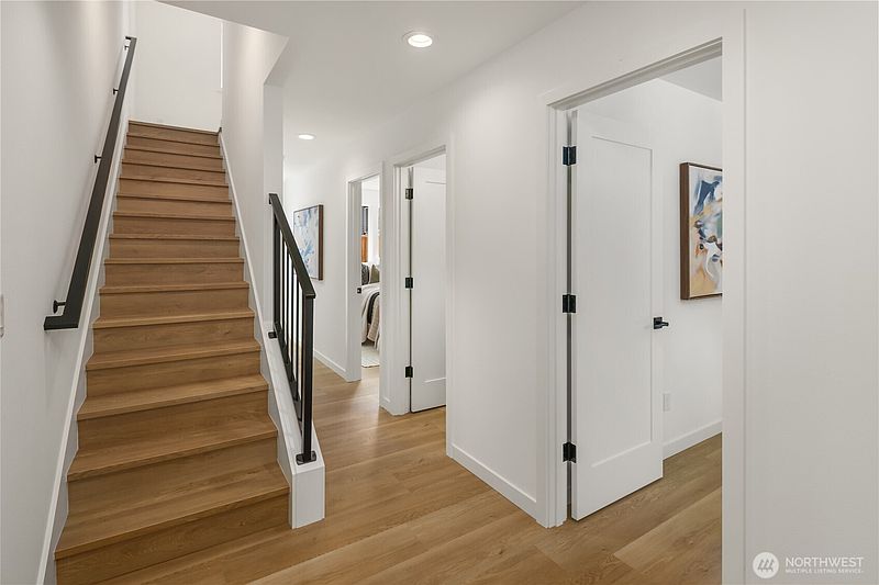 5th image of 3636 Greenwood Avenue N #A