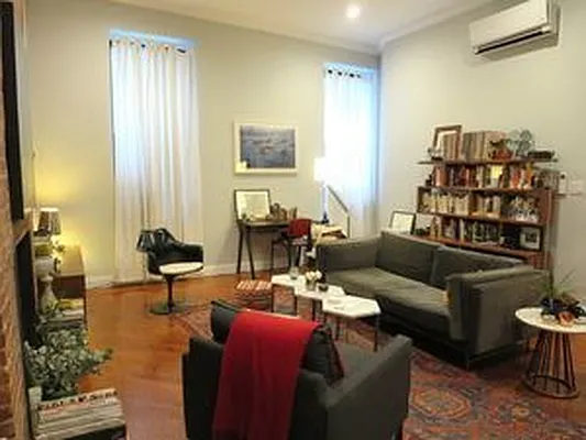 Rented by Harlem Lofts | media 35