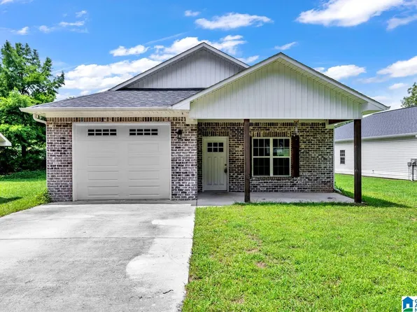 107 Steppville Garden Dr, Hanceville, AL 35077