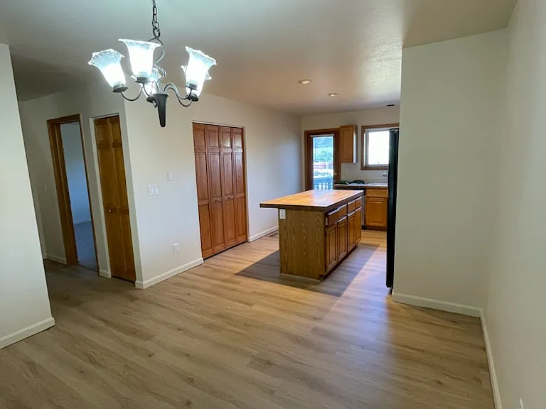15 Sagewood Ct — Photo 2