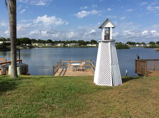 2810 Penguin Ln, Englewood, FL 34224