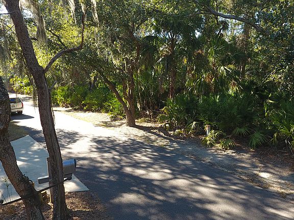 3rd image of 9 Fiddlers Bend Drive