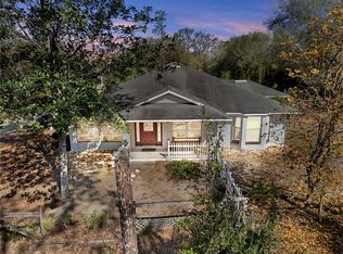 25013 Adair Ave, Sorrento, FL 32776
