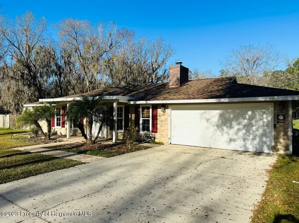 1324 Candlelight Blvd, Brooksville, FL 34601