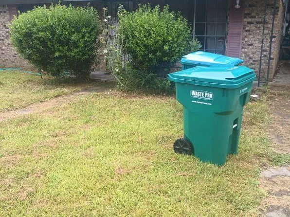 3937 Monterey Dr, Gulfport, MS 39501