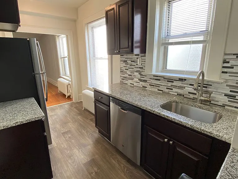 Hillside Gardens Apartment Homes — Photo 13
