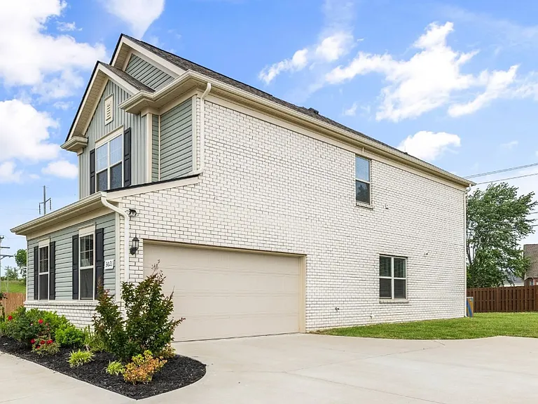 3021 Posada Ct — Photo 3
