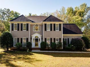 5631 Providence Glen Rd, Charlotte, NC 28270